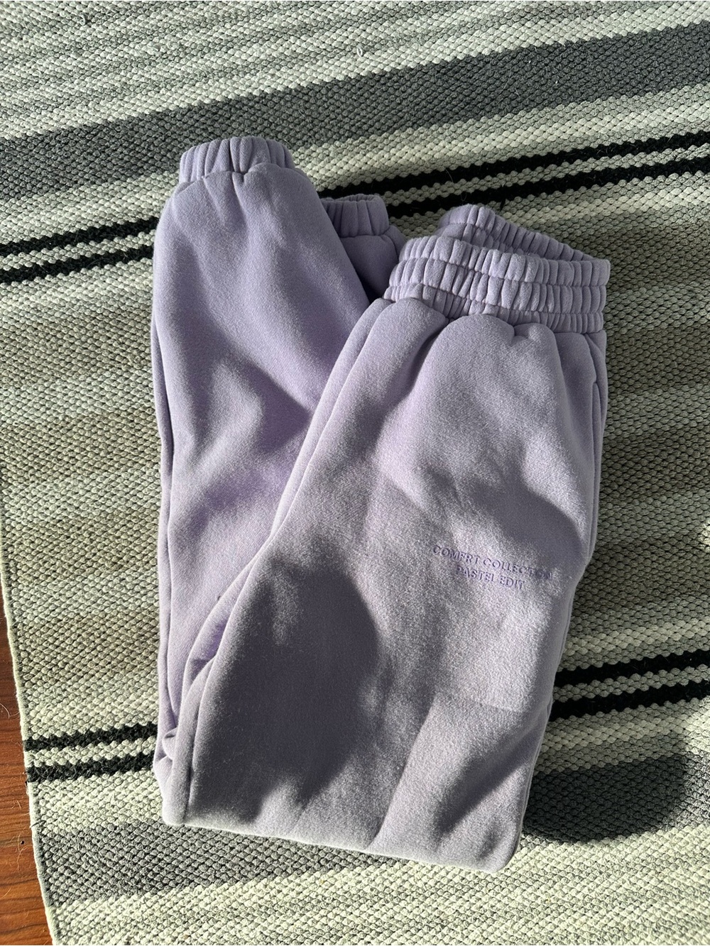 Lavender Jogger Pants - Comfrt